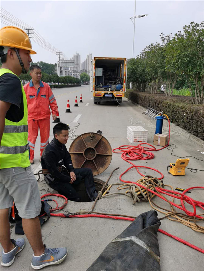 新绛翻衬法管道修复技术主要工序
