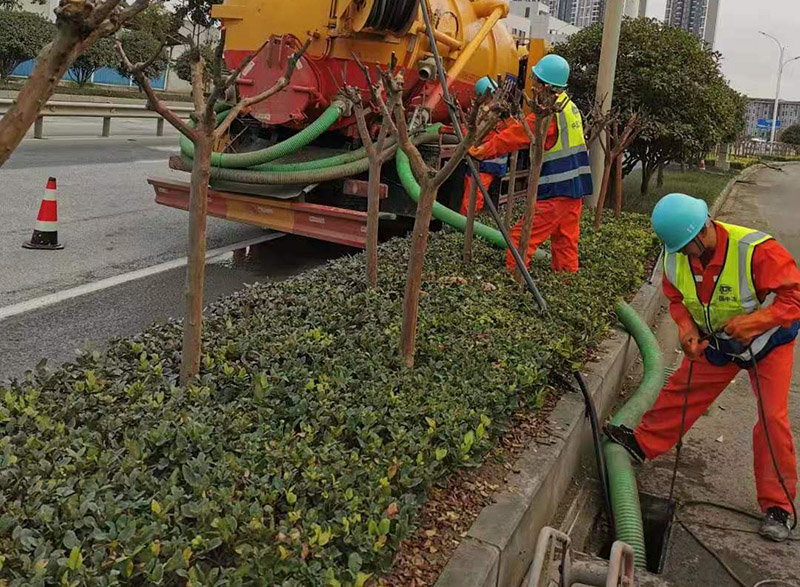 新绛市政管道清淤